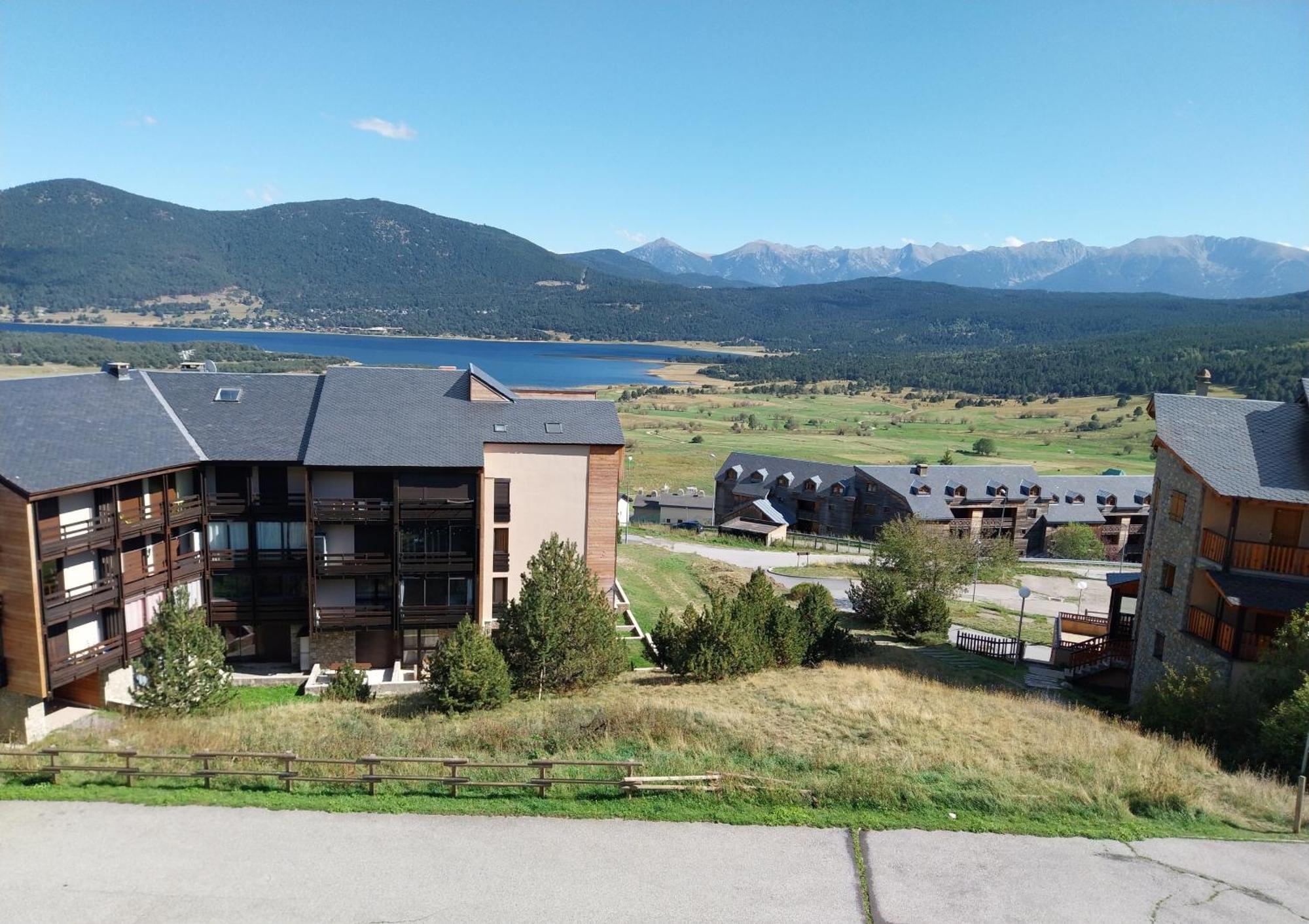 Soleil Et Montagne - Au Pied Station Les Angles Apartment Екстериор снимка